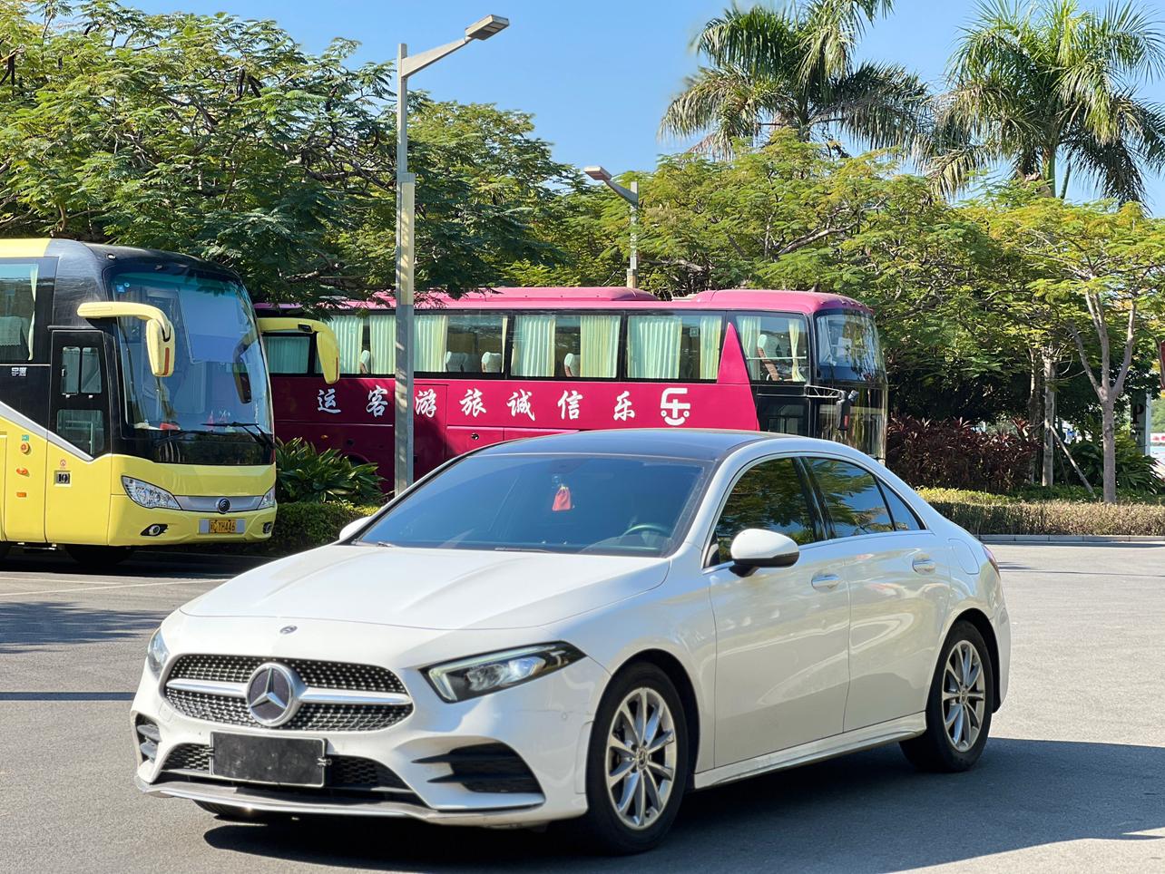 Mercedes Benz Class-A Sport Sedan Dynamic (1.3L) 2021