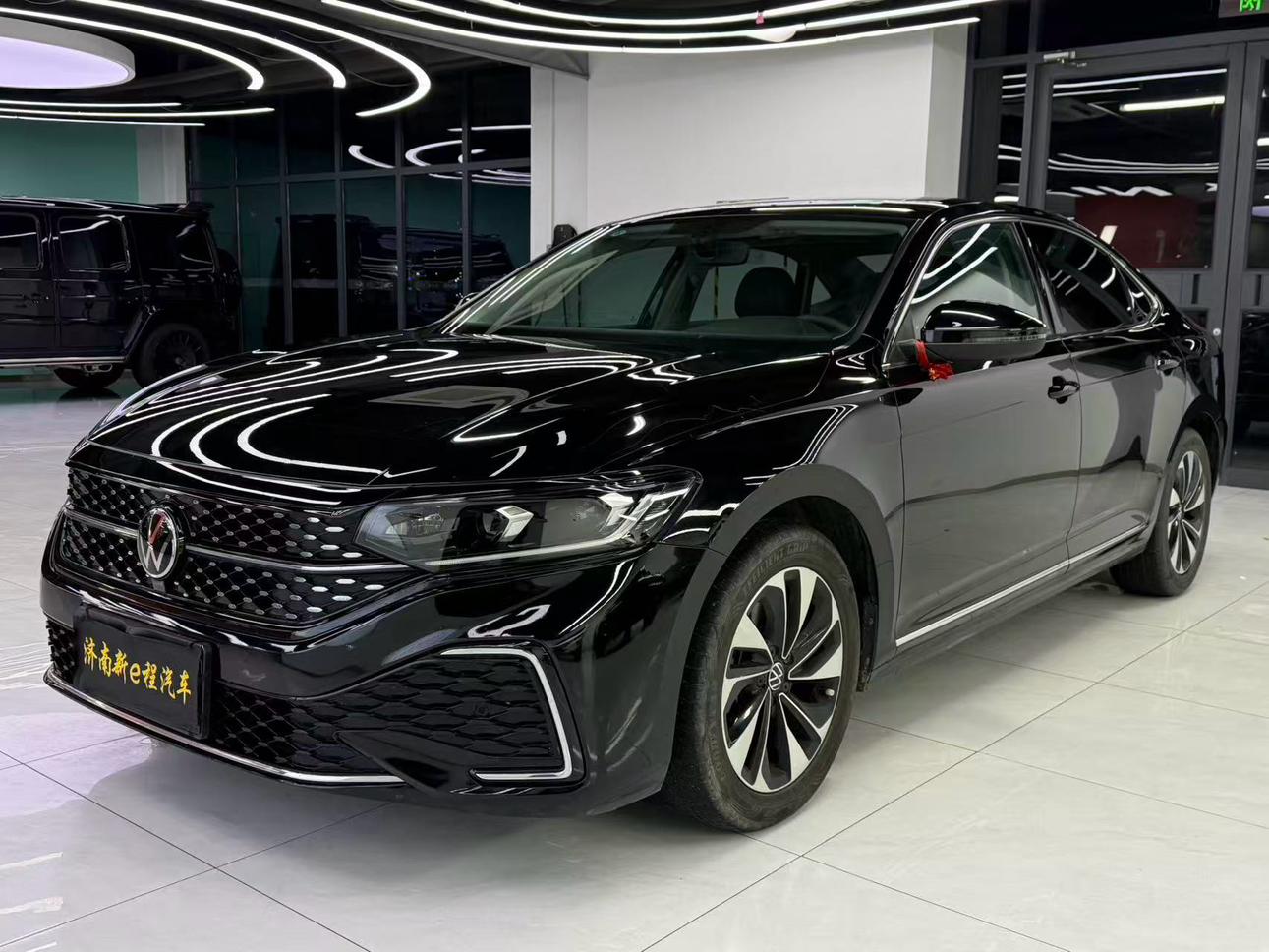 Volkswagen Passat Elite 2023