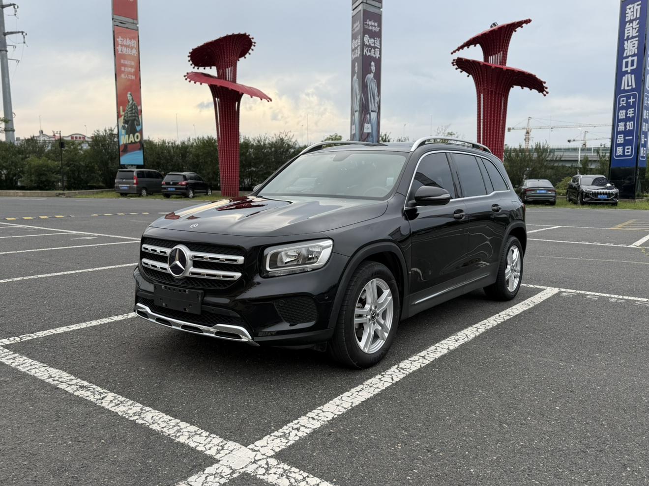 Mercedes GLB Dynamic 180 (1.3L) 2020