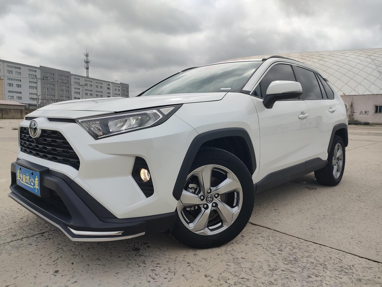 Toyota RAV4 2.0L CVT 2WD Trend 2021