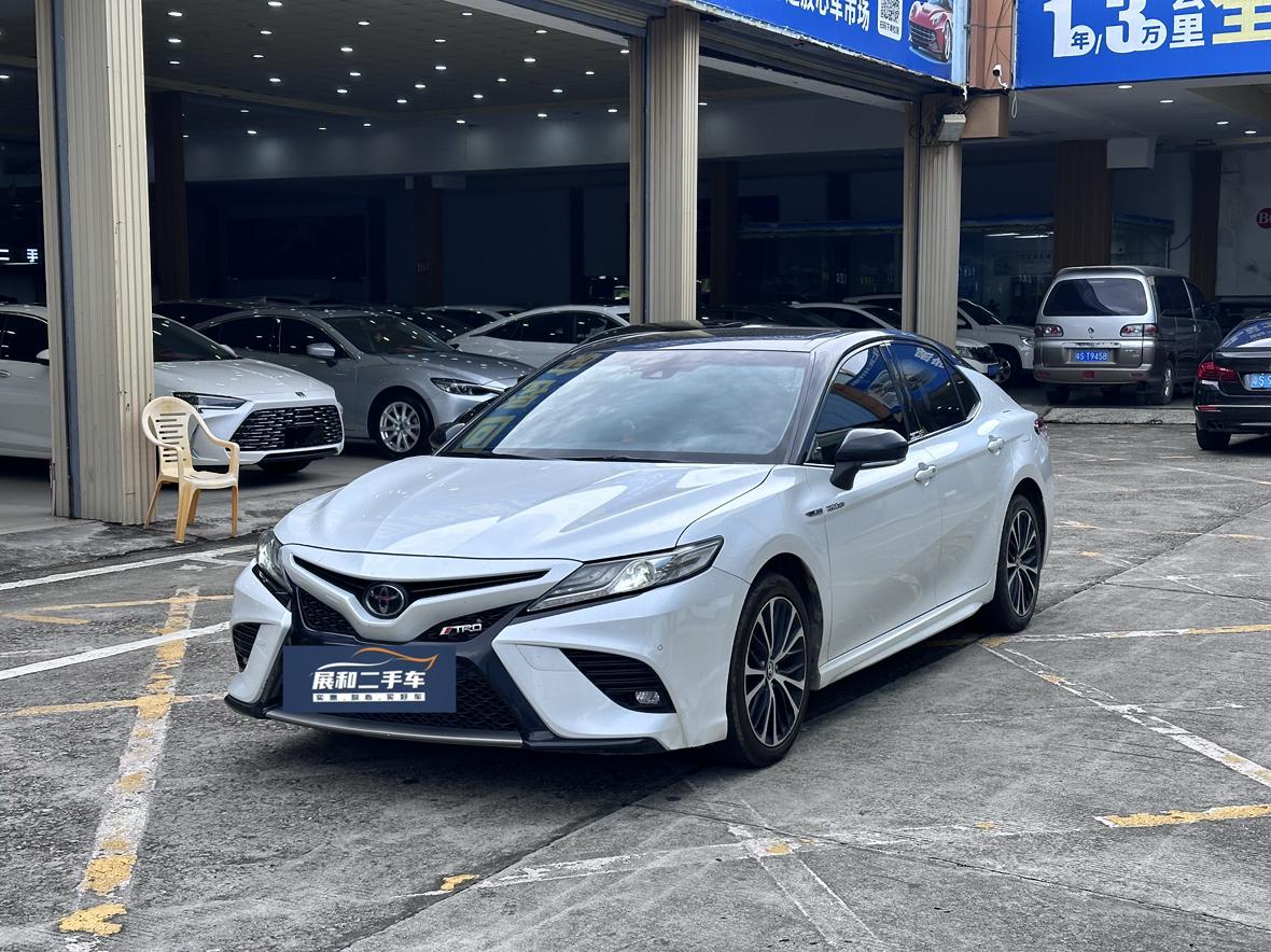 Toyota Camry 2.0S Edge Fashion (2L) 2019