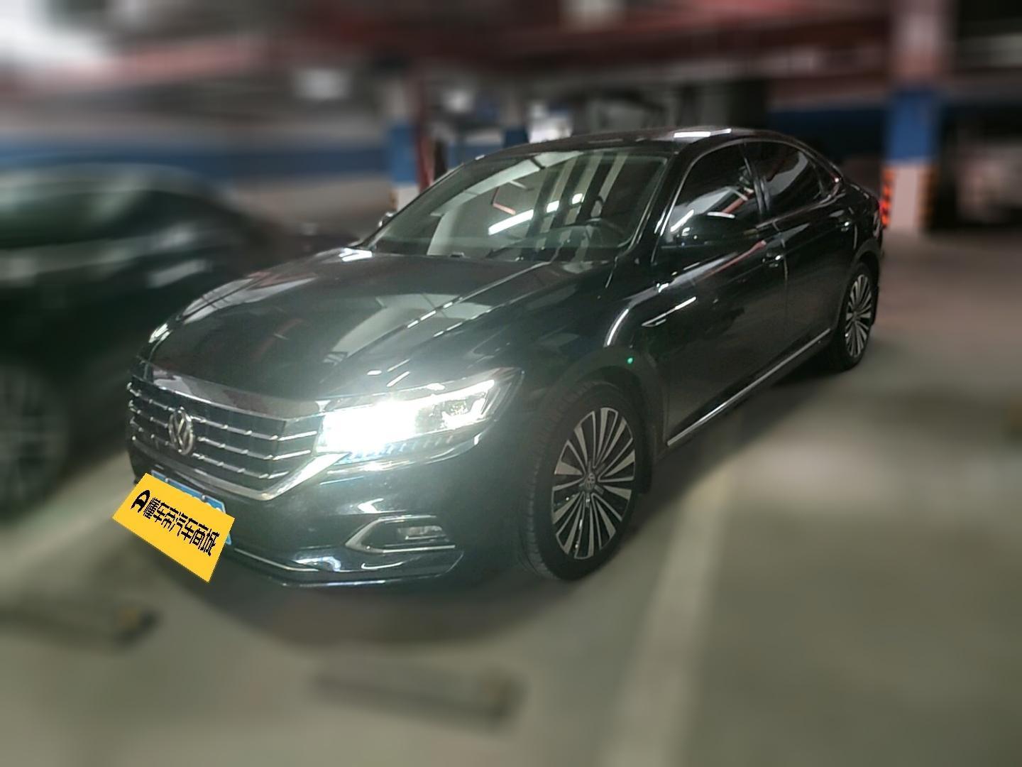 Volkswagen Passat 330TSI Luxury CN6 (2L) 2020