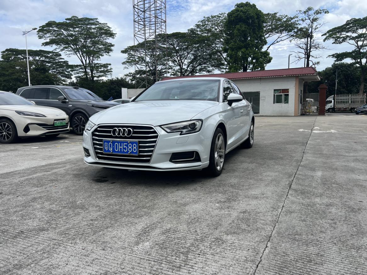 Audi A3 35 TFSI Progressive (1.4L) 2020