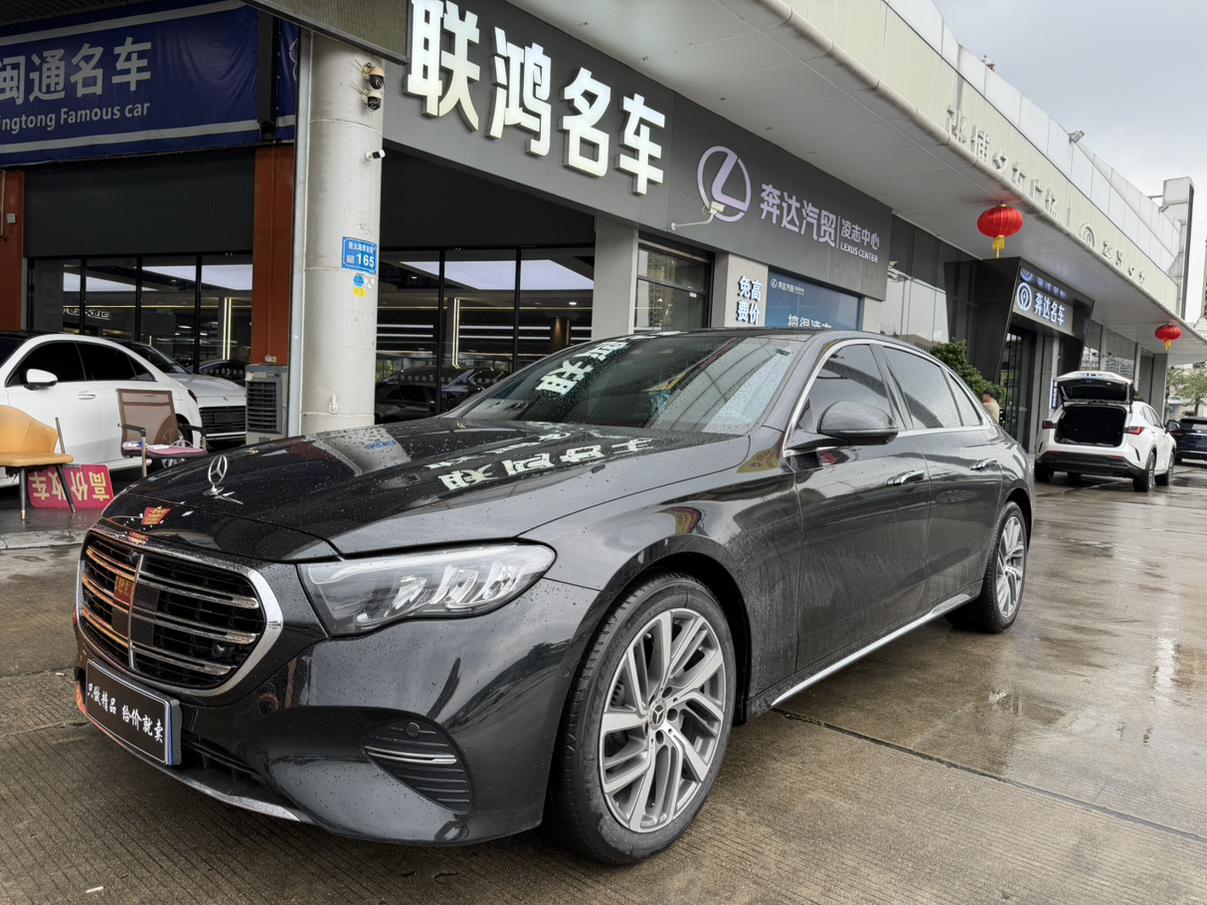 Mercedes Class-E E 300 L Fashion Sedan (2L) 2024