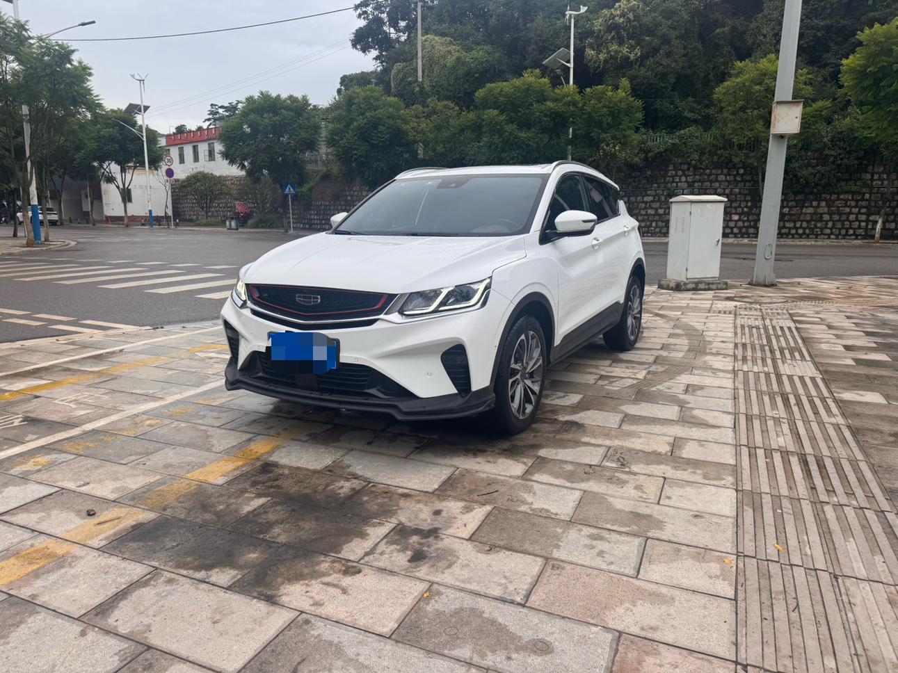 Geely Coolray Sport 260T DCT Battle CN5 2019