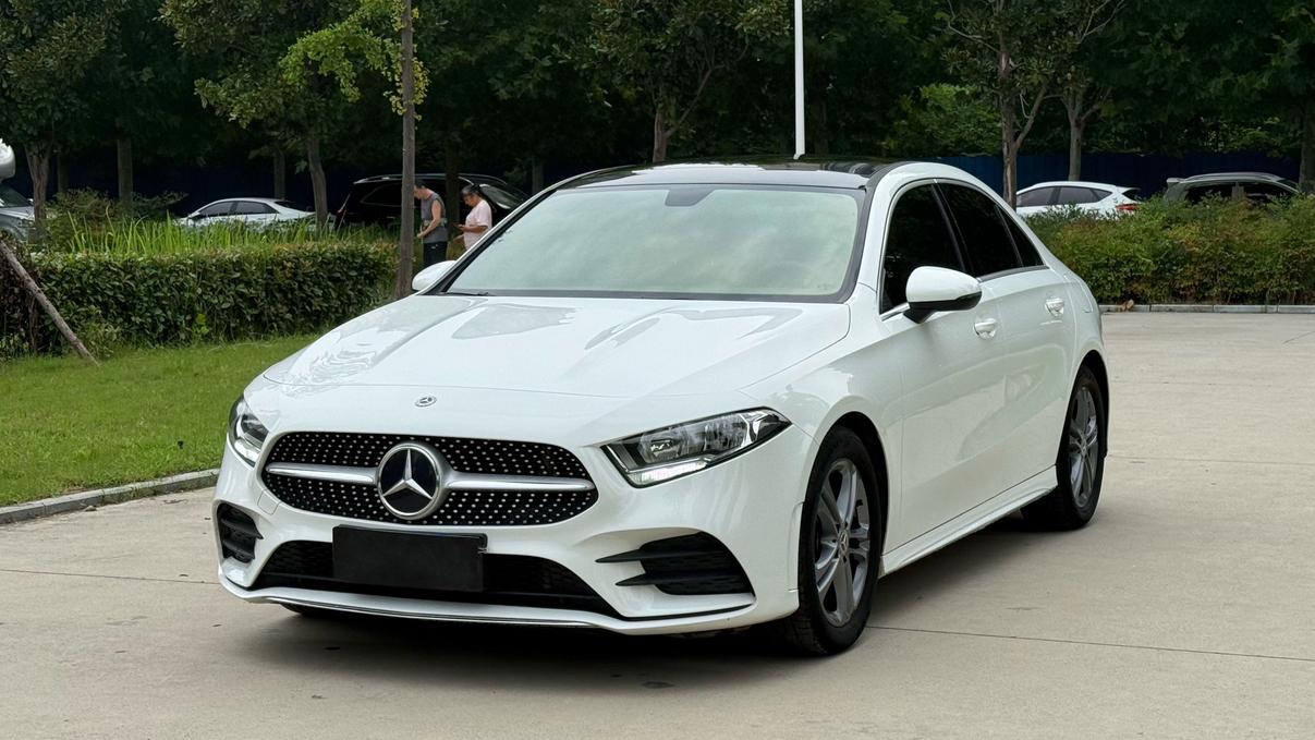 Mercedes Benz Class-A Sport Sedan (1.3L) 2022