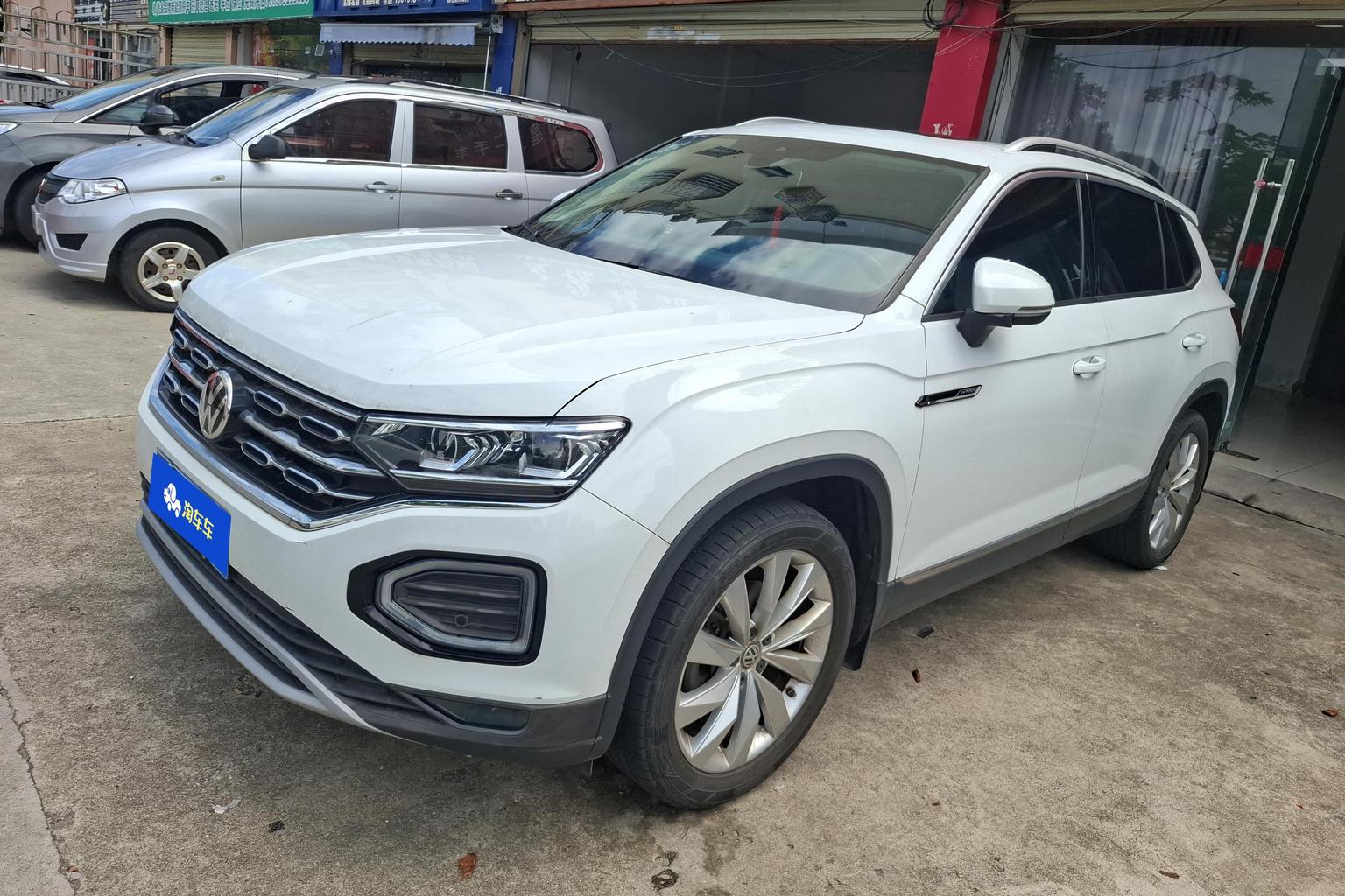 Volkswagen Tayron 330TSI 2WD Luxury Connect Plus (2L) 2021