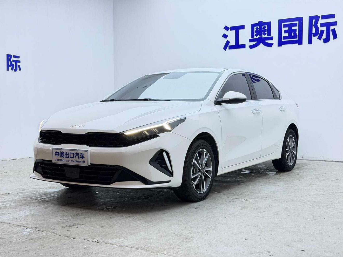 KIA K3 1.5L IVT Luxury (1.5L) 2023