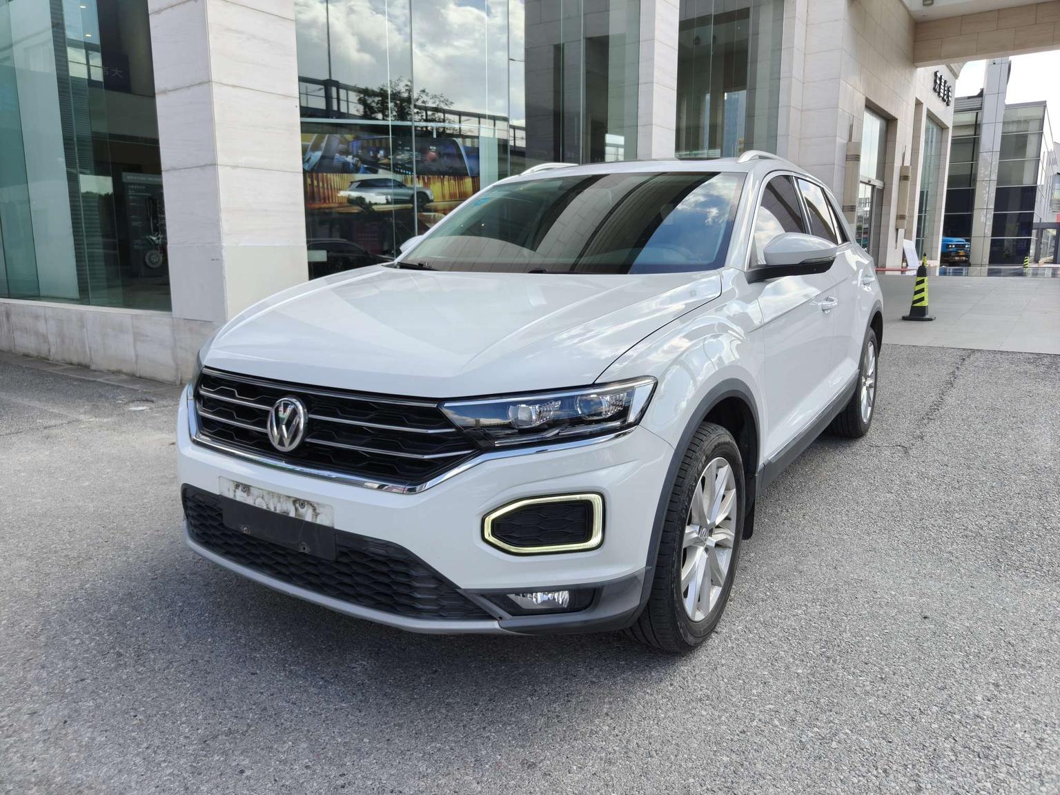 Volkswagen T-ROC 230 TSI DSG 2WD Sport VI 2019