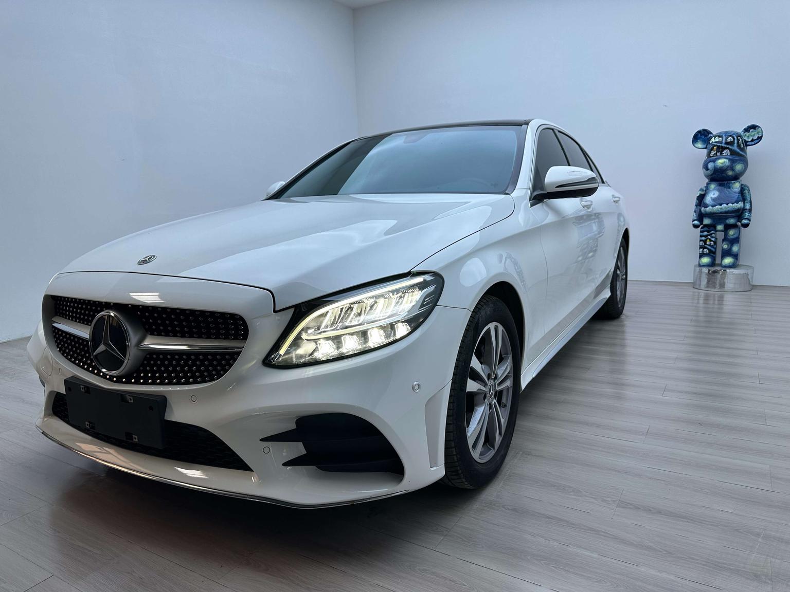 Mercedes Benz Class-C Fashion Sport L 2022