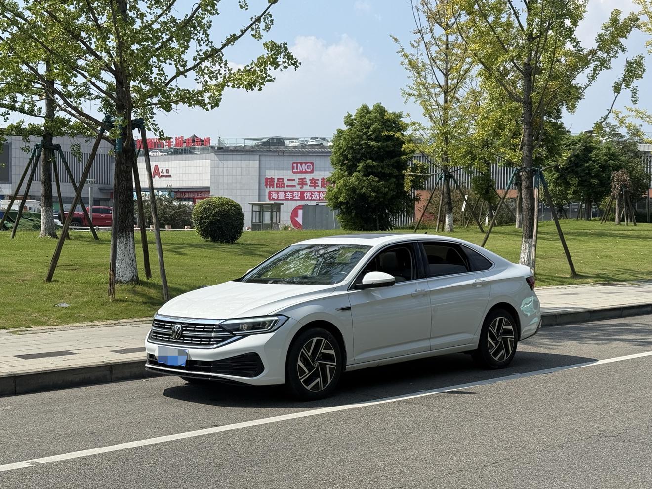 Volkswagen Sagitar 300TSI DSG Fly (1.5L) 2024
