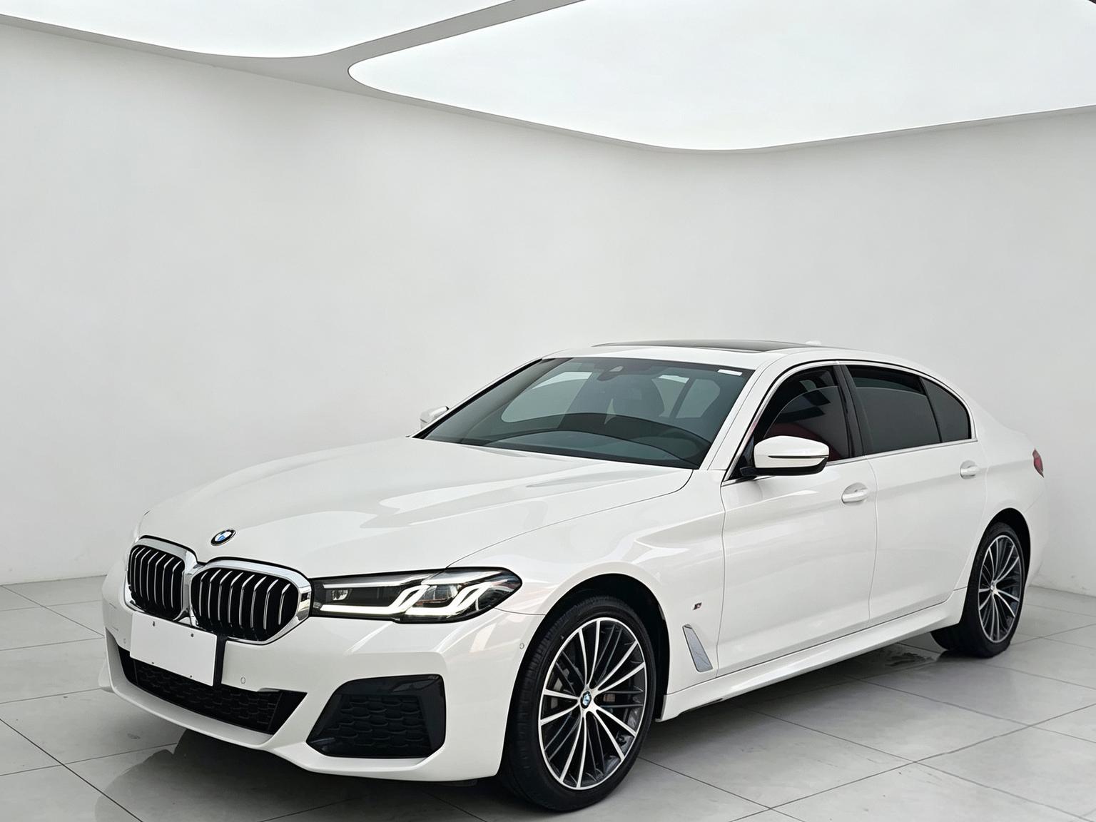 BMW 5 Series xDrive M Sport Package 2023