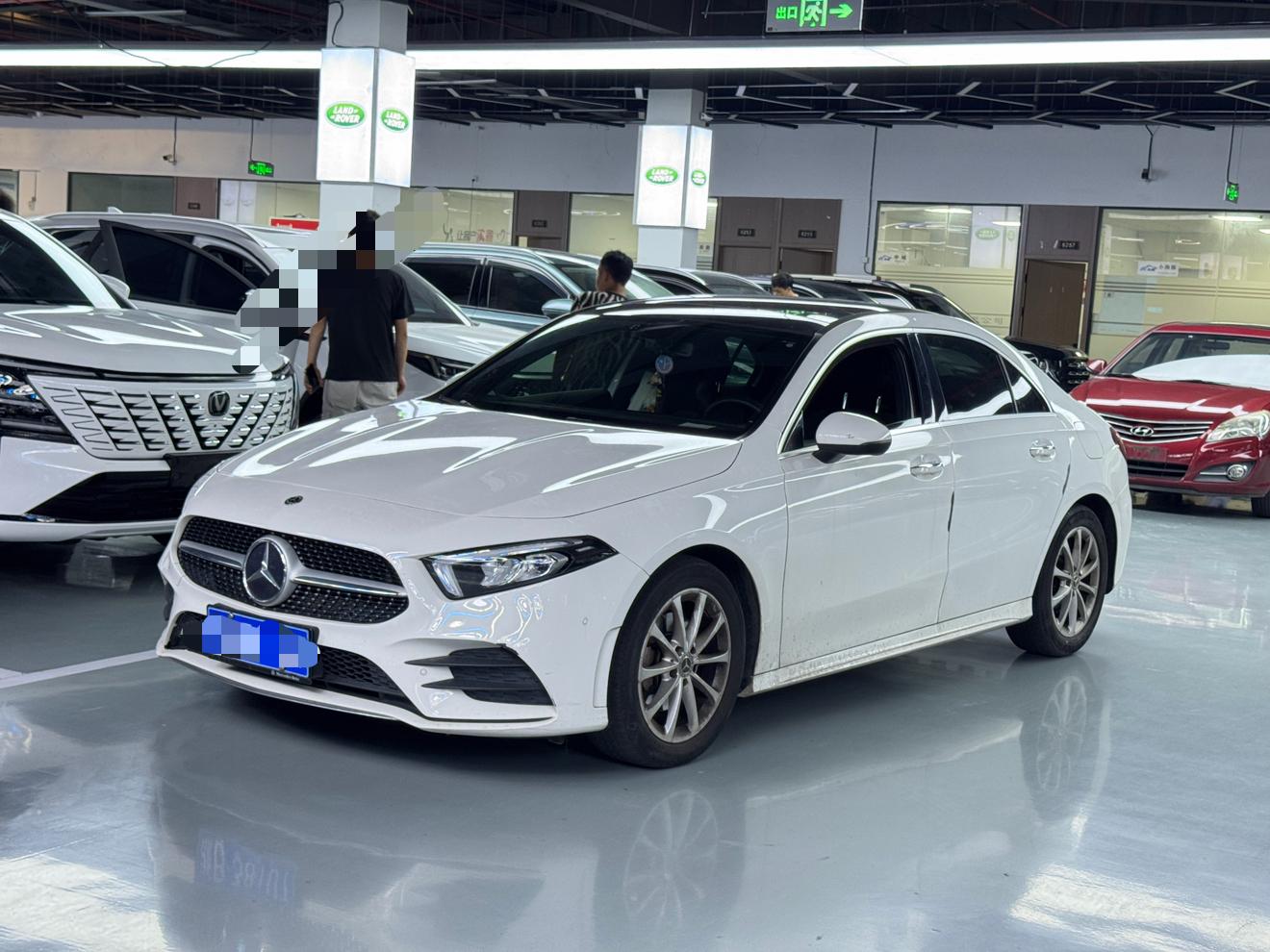 Mercedes Benz Class-A Sport Sedan Dynamic (1.3L) 2020