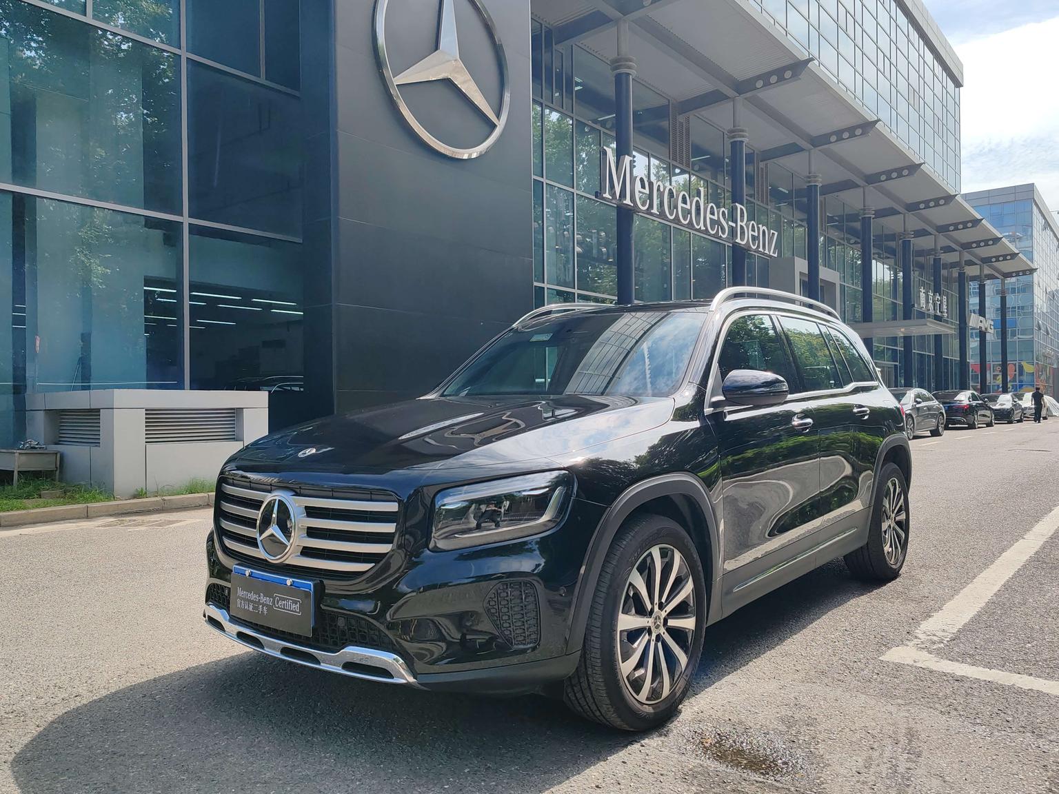 Mercedes GLB 220 Fashion (2L) 2025