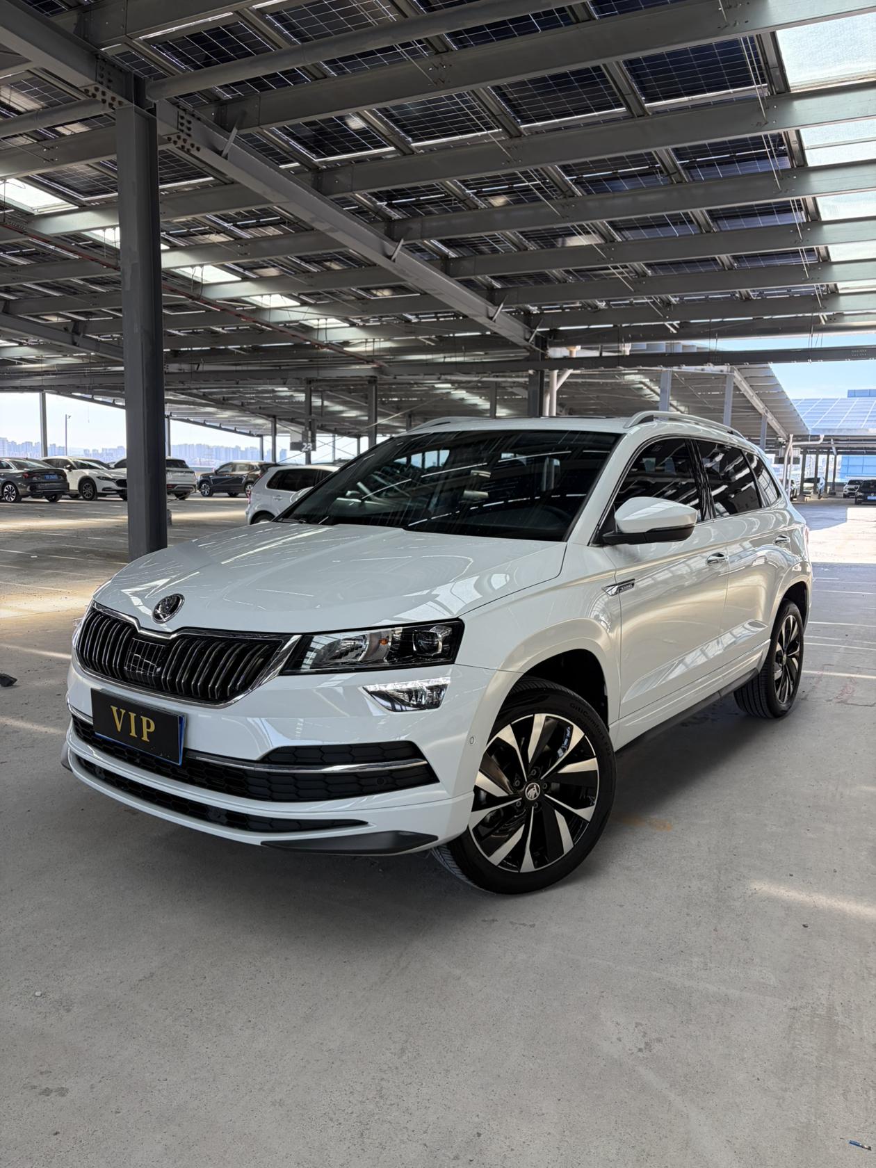 Skoda Karoq 280 TSI Intelligent Luxe (1.4L) 2024