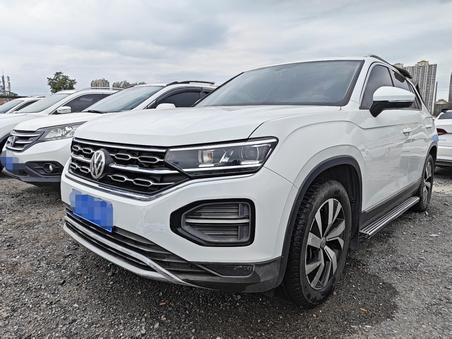 Volkswagen Tayron 330TSI 2WD Luxury 2019