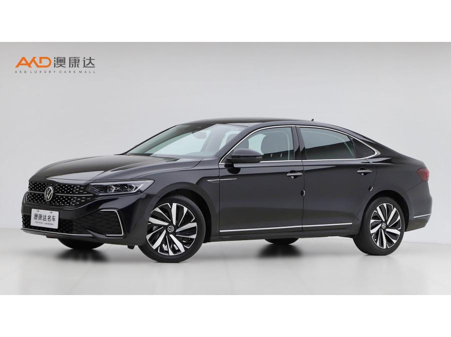 Volkswagen Passat 330TSI Stardust Luxury 2021