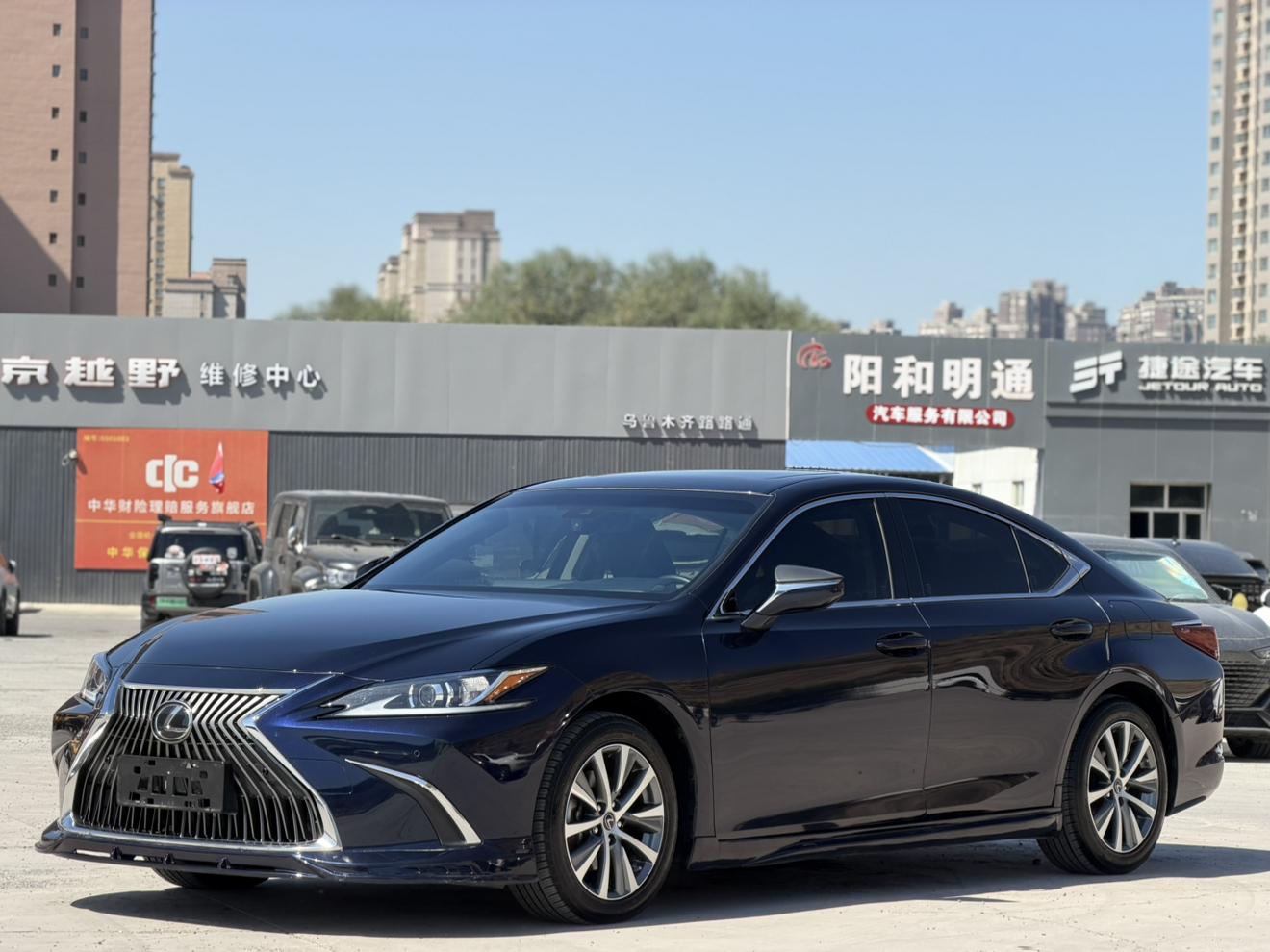 Lexus ES Excellent CN6 2020