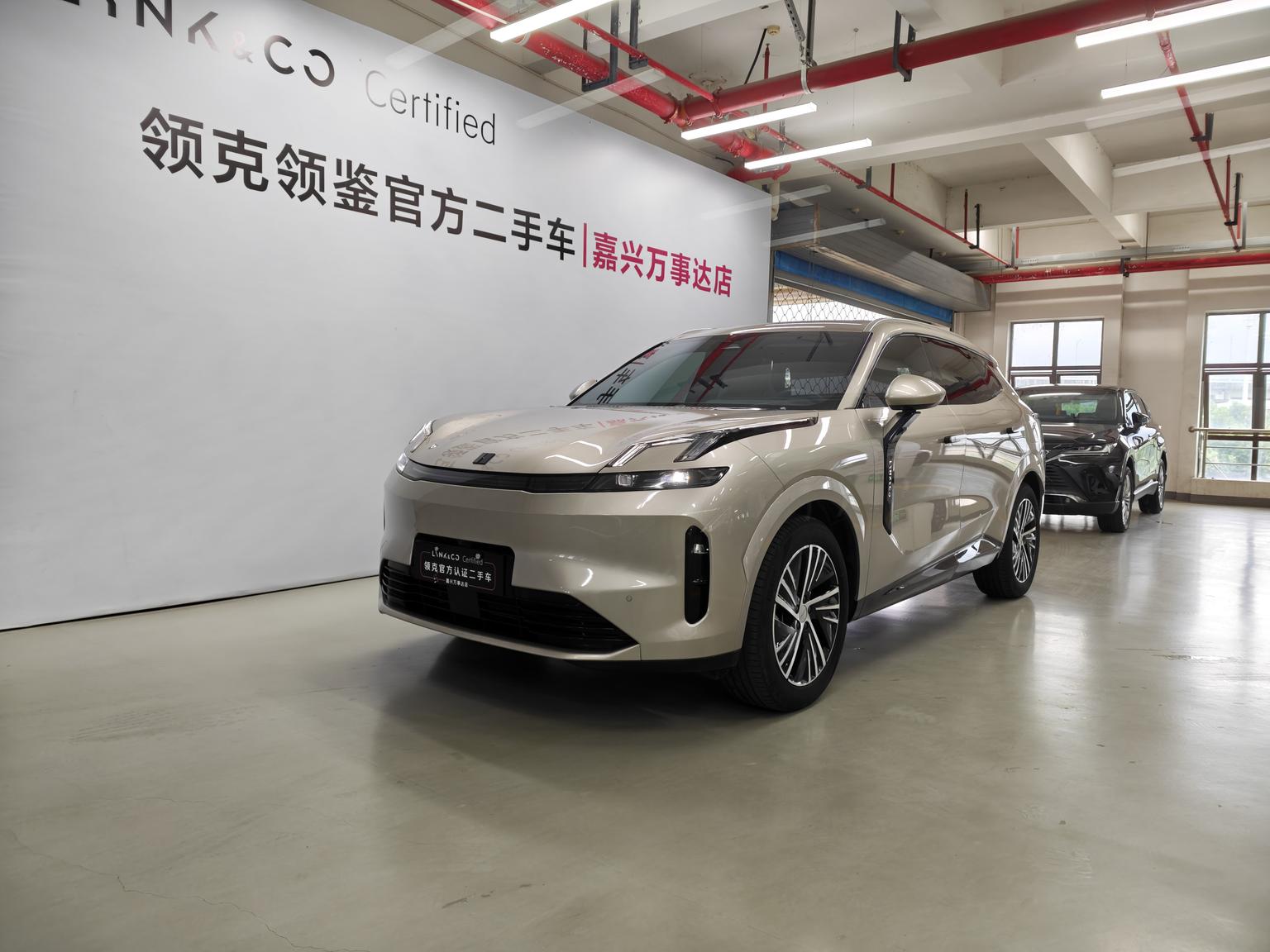 Lynk And Co 08 EM P 120 Long Range Halo (1.5L) 2023