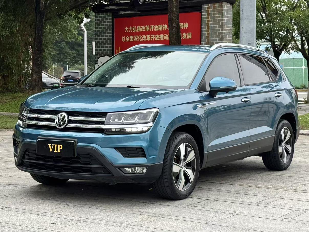 Volkswagen Tharu 280TSI Comfort 2WD (1.4L) 2020
