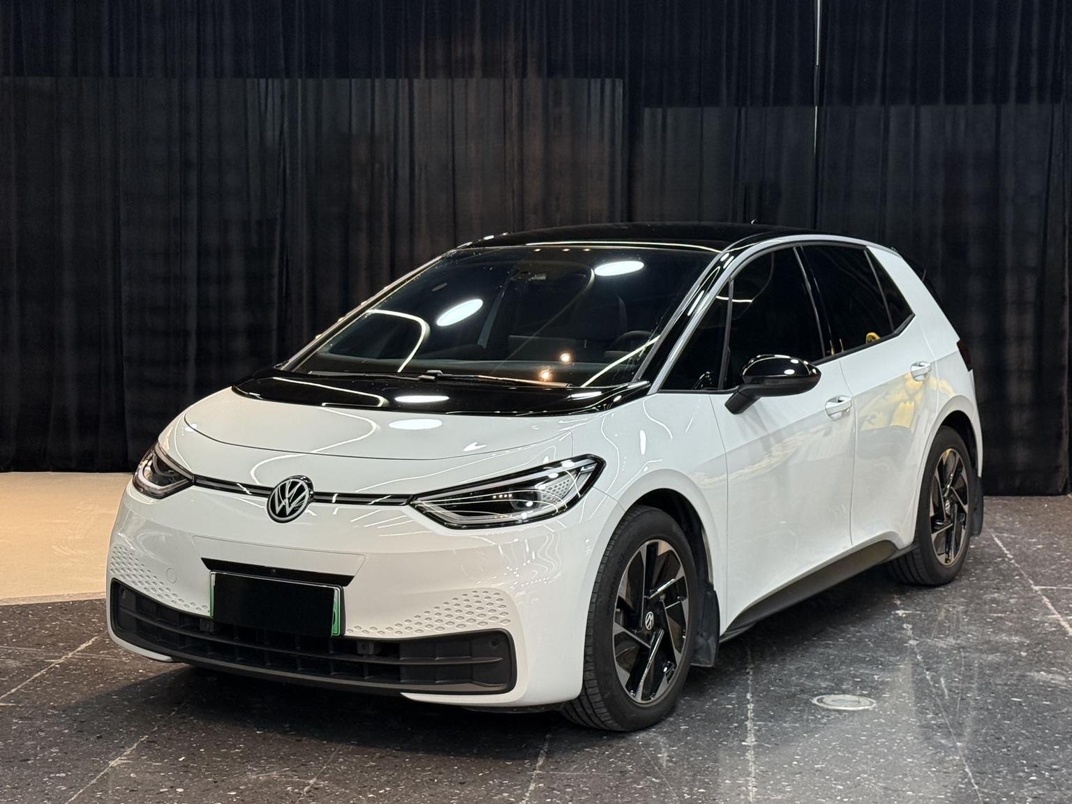 Volkswagen ID-3 Smart Edition Ultimate 2025
