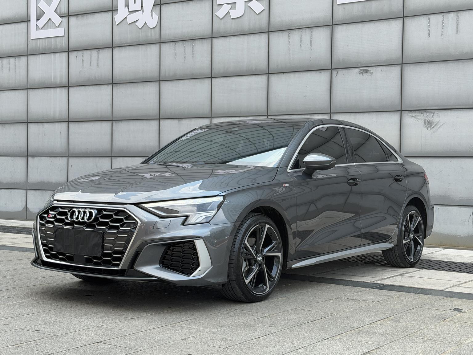 Audi A3 Fashion Sport (1.4L) 2021