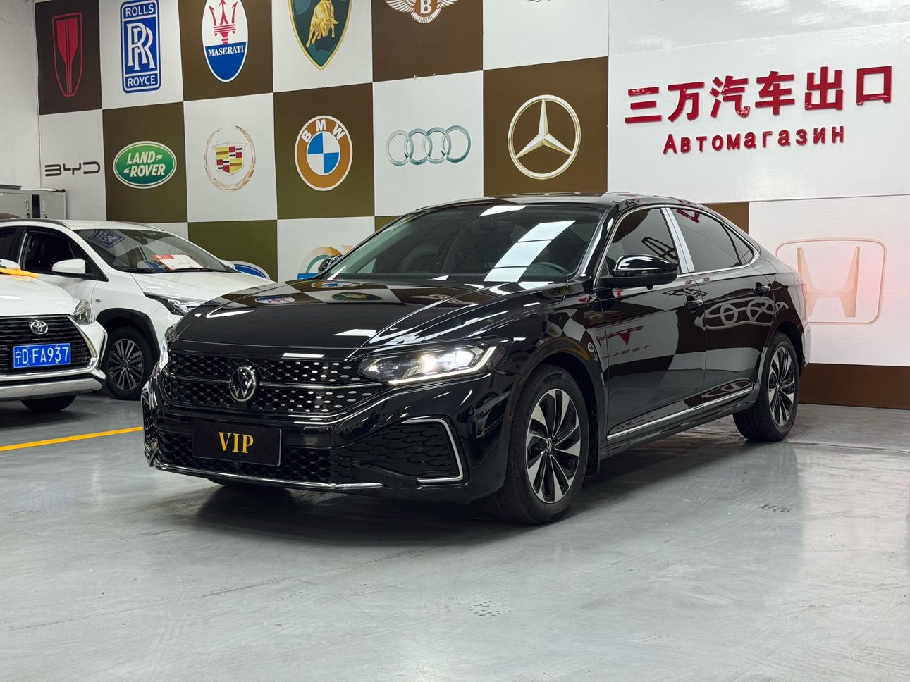 Volkswagen Passat 280TSI Starlight Elite (1.4L) 2023