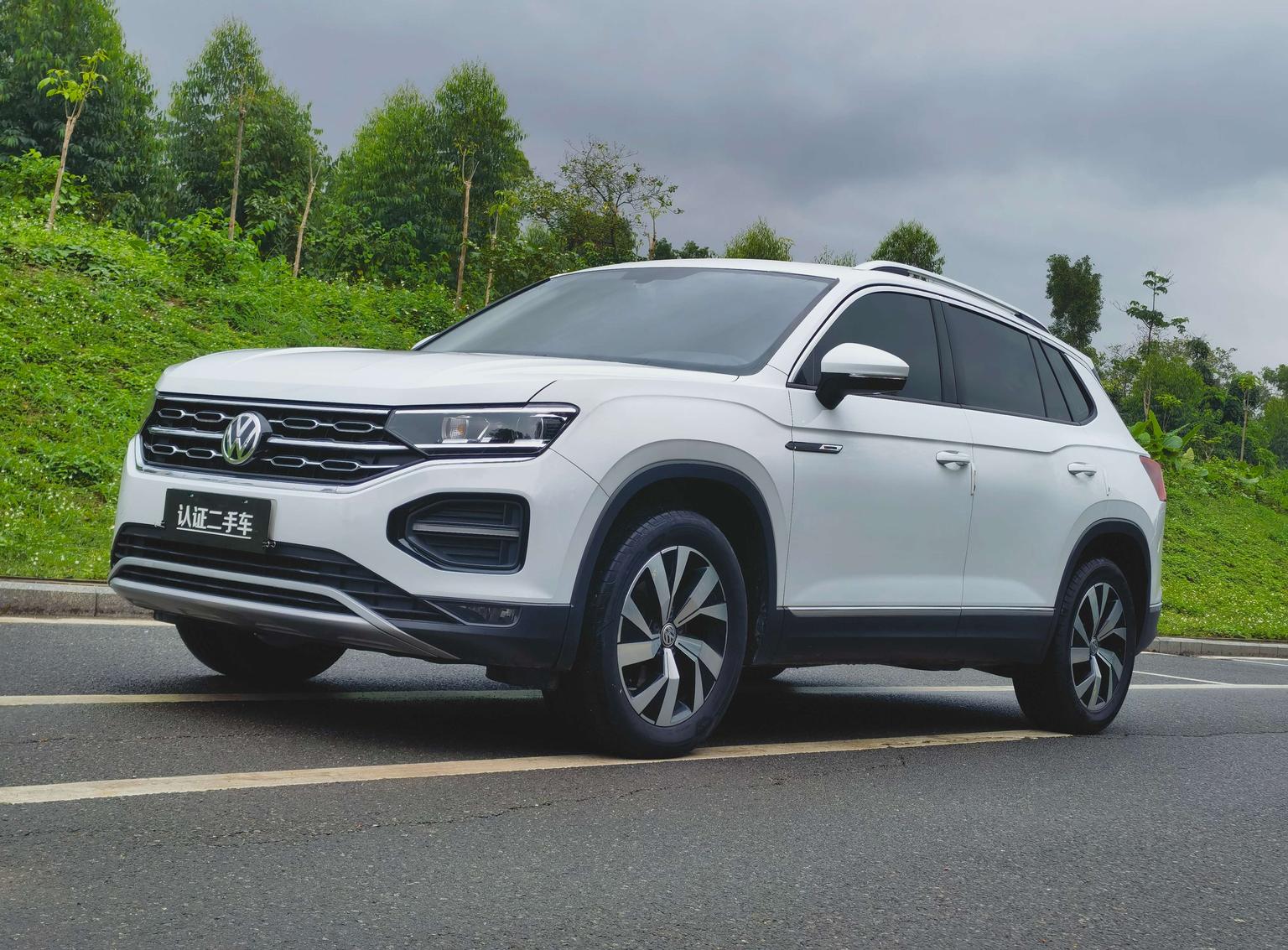 Volkswagen Tayron 330TSI 4WD Luxury 2019