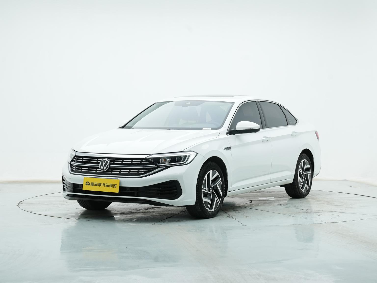 Volkswagen Sagitar 300TSI DSG Beyond 2024