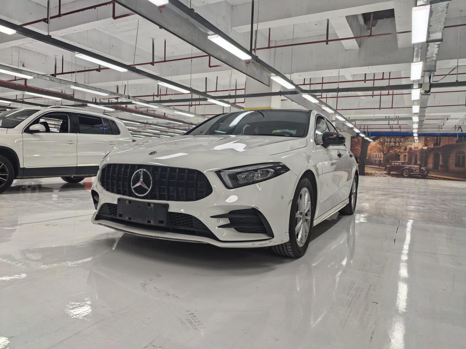 Mercedes Benz Class-A Sport Sedan 2021