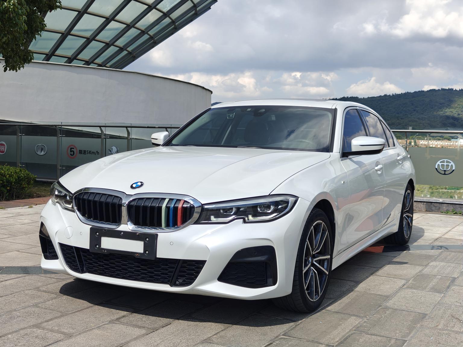 BMW Series-3 325Li M Sport (2L) 2022