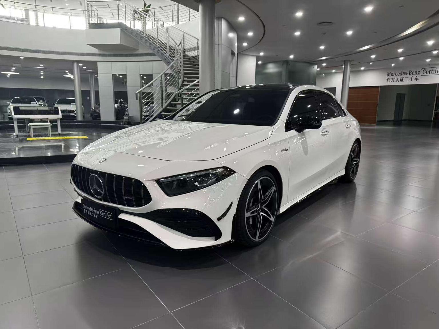 Mercedes Benz Class-A AMG A 35 L 4MATIC 2026