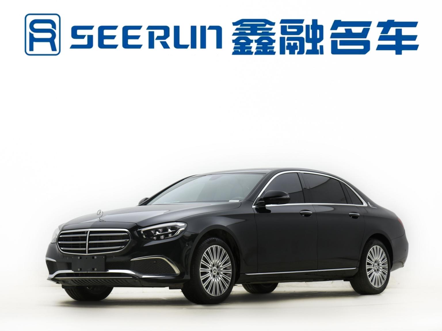 Mercedes Class-E Luxury Sedan (2L) 2022