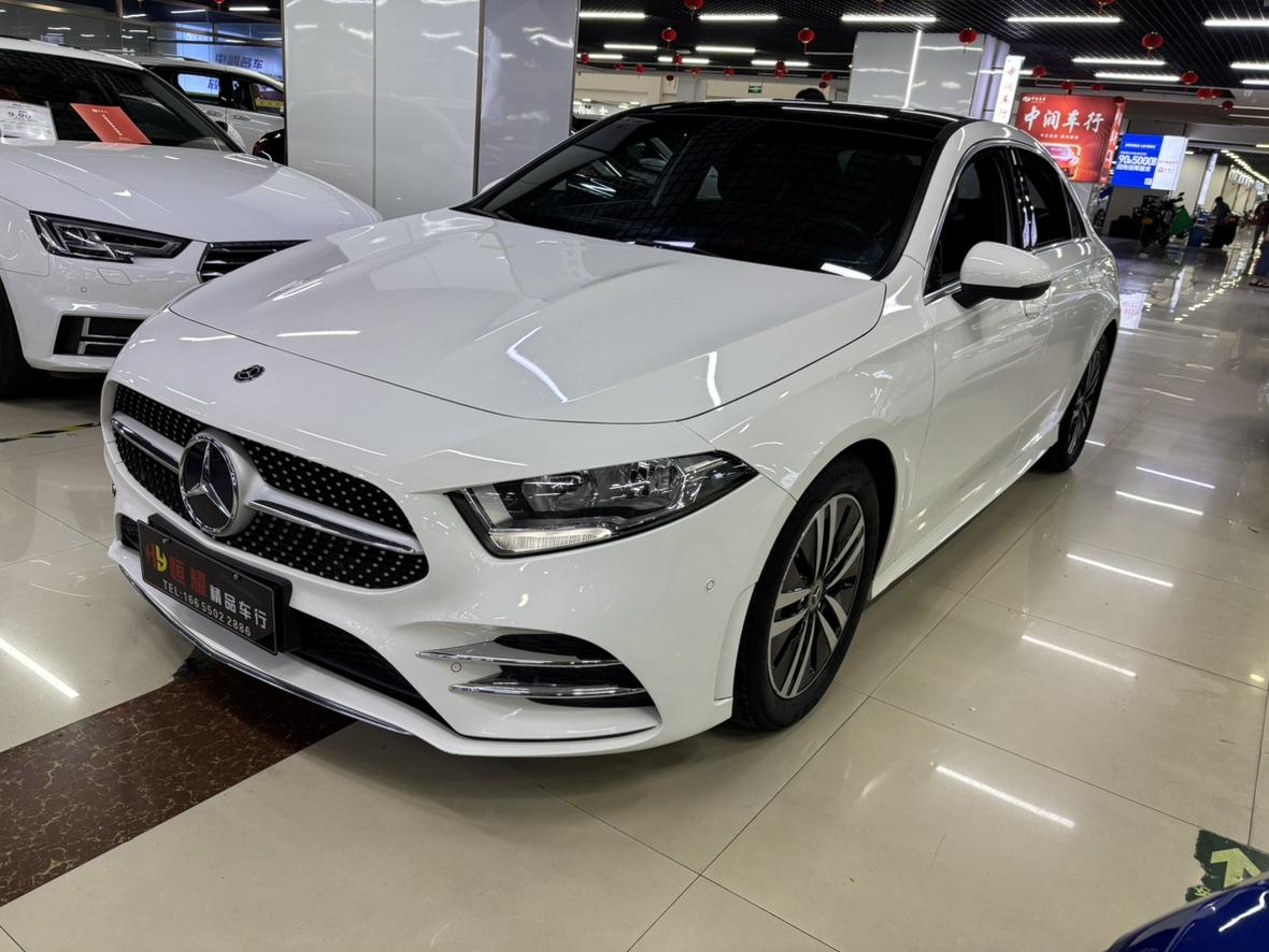 Mercedes Benz Class-A Sport Sedan (1.3L) 2019