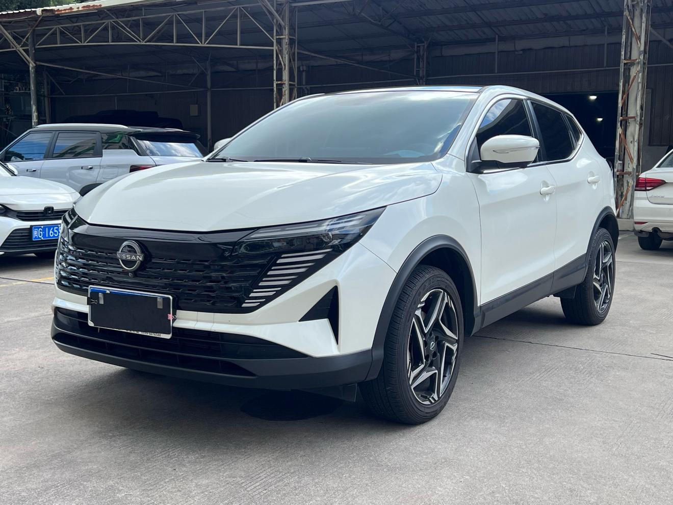 Nissan Qashqai Honor 2.0L CVT XV+ Leading (2L) 2025