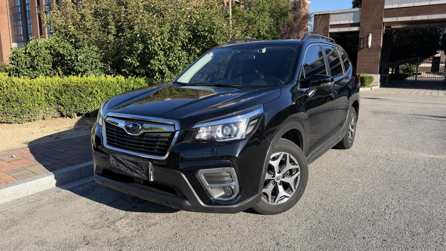 Subaru Forester 2.0i Luxury EyeSight (2L) 2021
