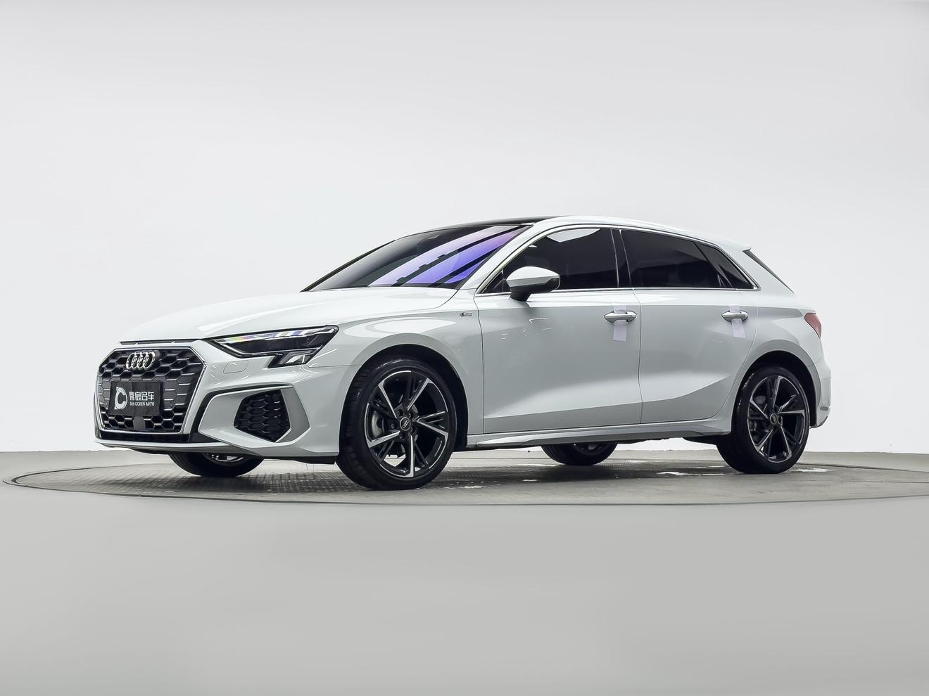 Audi A3 35 TFSI Sport Fashion 2024