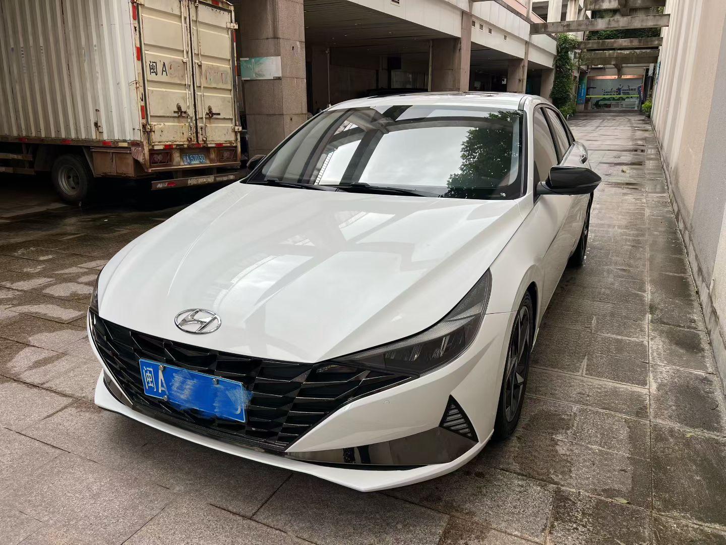 Hyundai Elantra TOP Flagship Edition (1.5L) 2022
