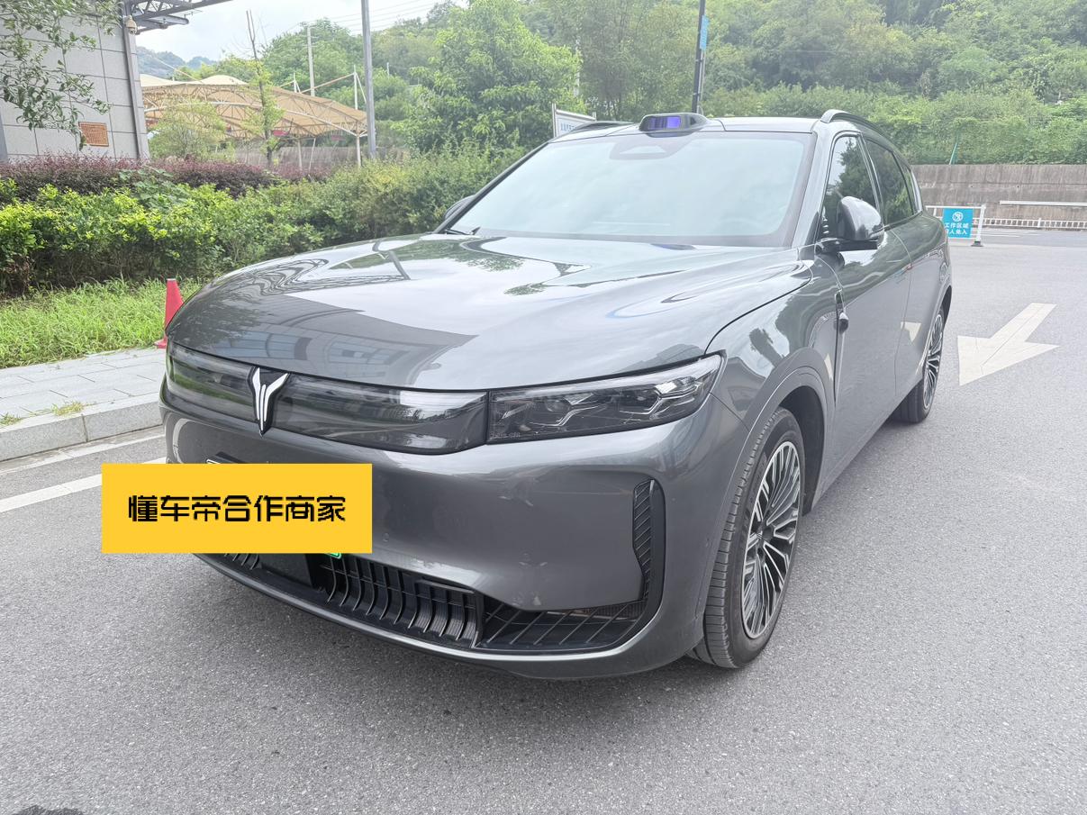 Voyah Free + Rear-Drive Qiankun 2025