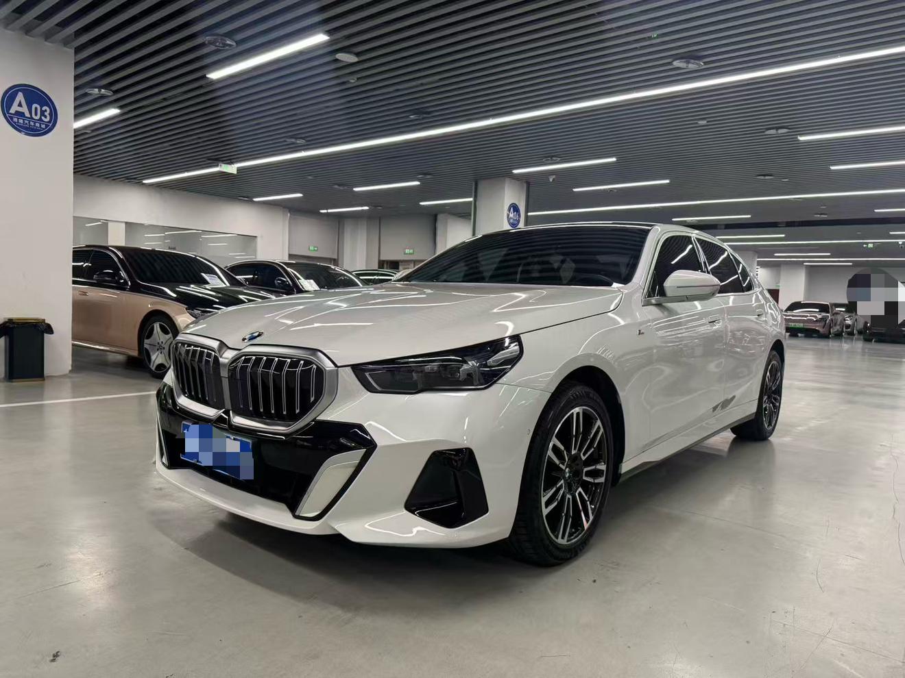 BMW 5 Series Leading M Sport Package (2L) 2024