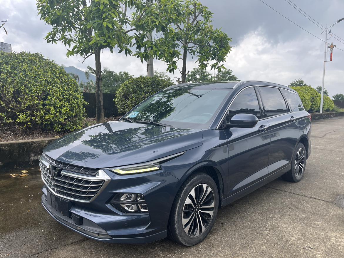 Wuling Victory Flagship CVT (1.5L) 2021