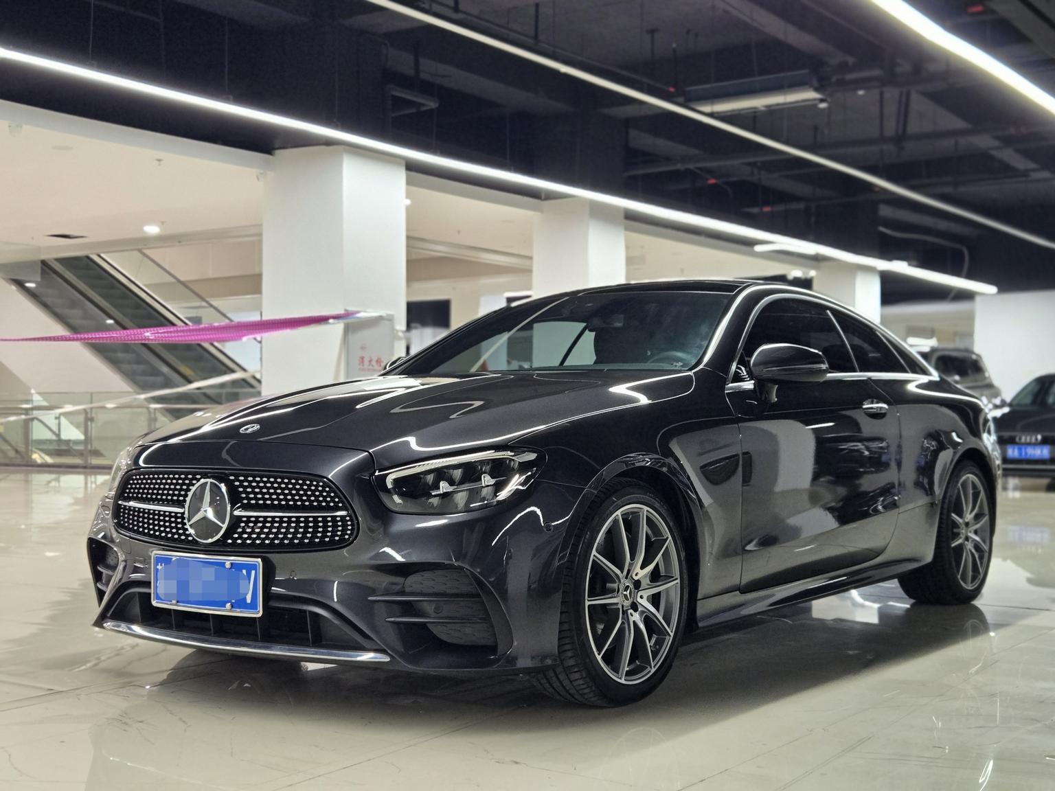 Mercedes Class-E 260 4MATIC Coupe (1.5L) 2021