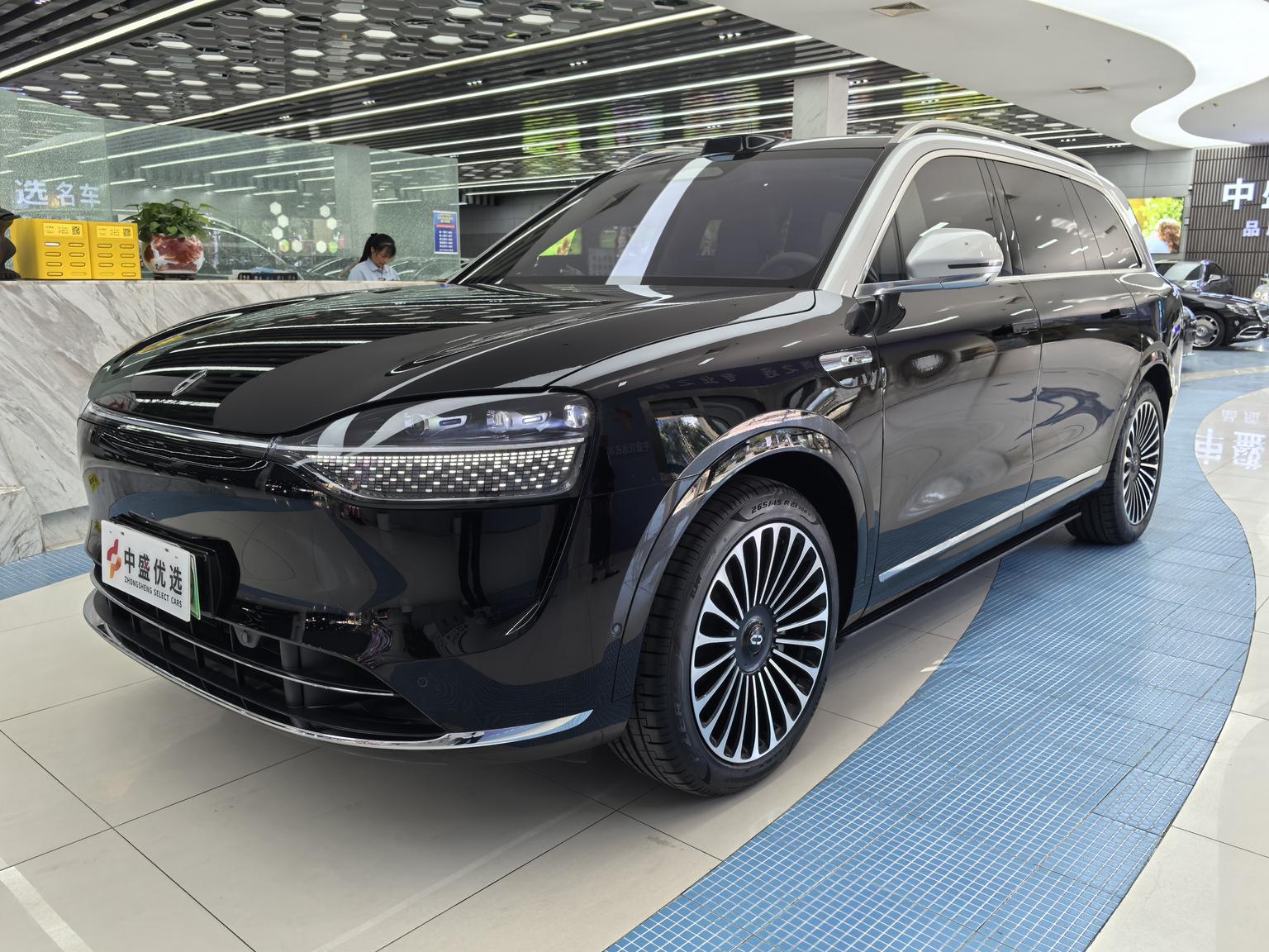 Aito M9 EREV Ultra 5-Seat (1.5L) 2024