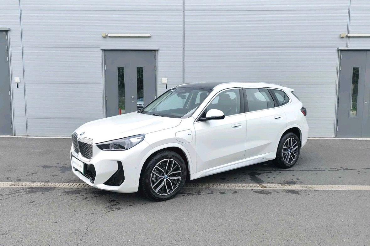 BMW X1 eDrive25L X Design Package (9ACE) 2025