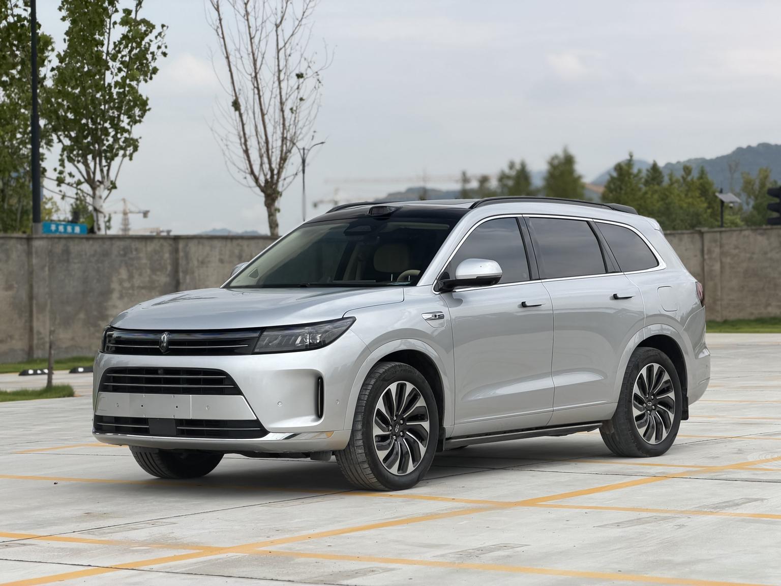 Aito M7 Max 5-Seat AWD Intelligent Drive 2024