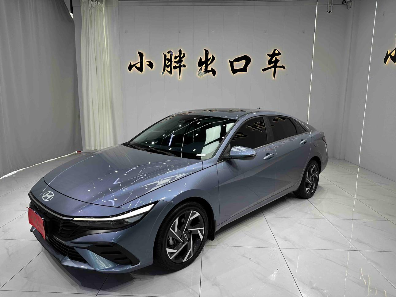 Hyundai Elantra LUX Premium Edition (1.5L) 2024