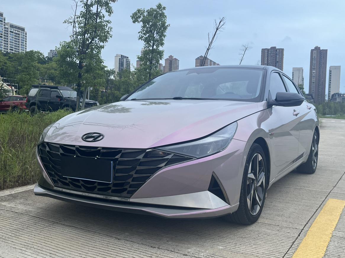 Hyundai Elantra LUX Premium Edition (1.5L) 2021