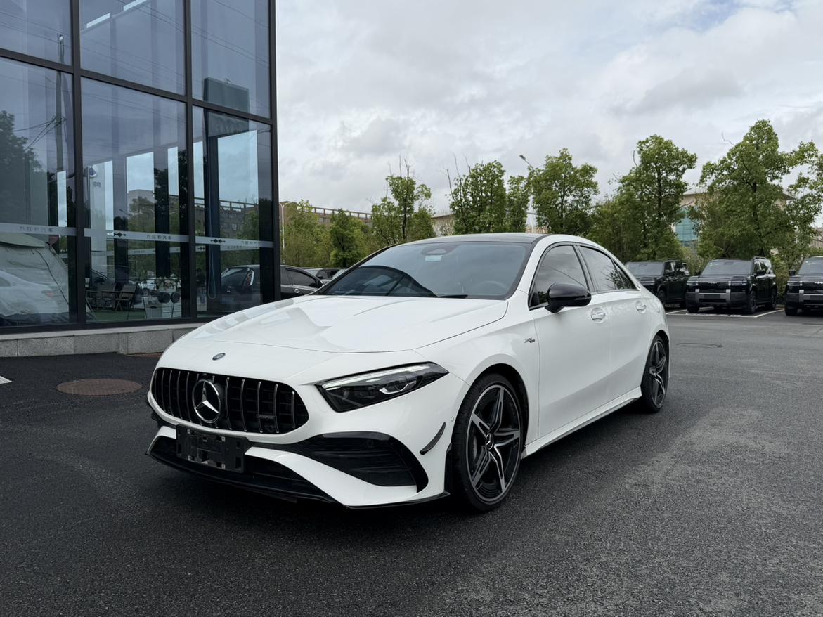 Mercedes Benz Class-A AMG A 35 L 4MATIC 2025