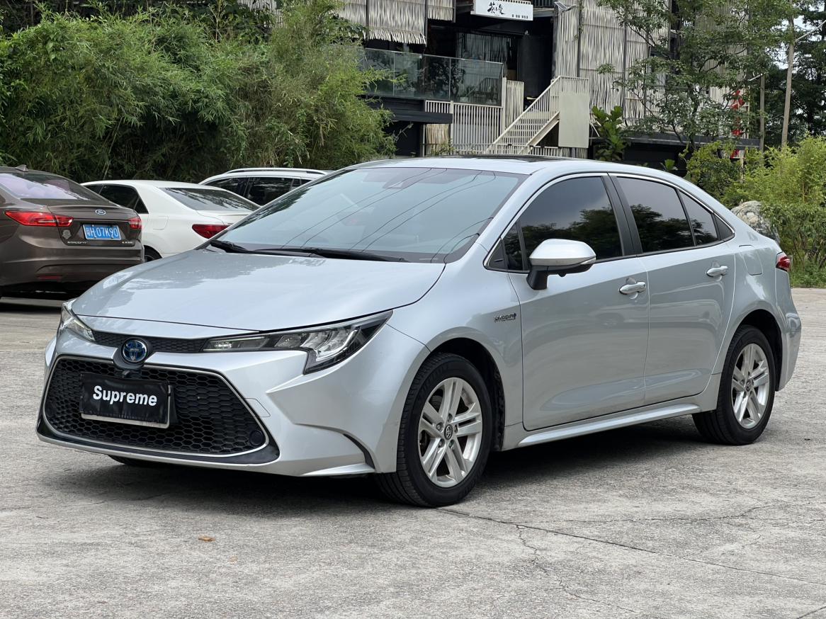 Toyota Levin Dual Engine 1.8H E-CVT Luxury (1.8L) 2020
