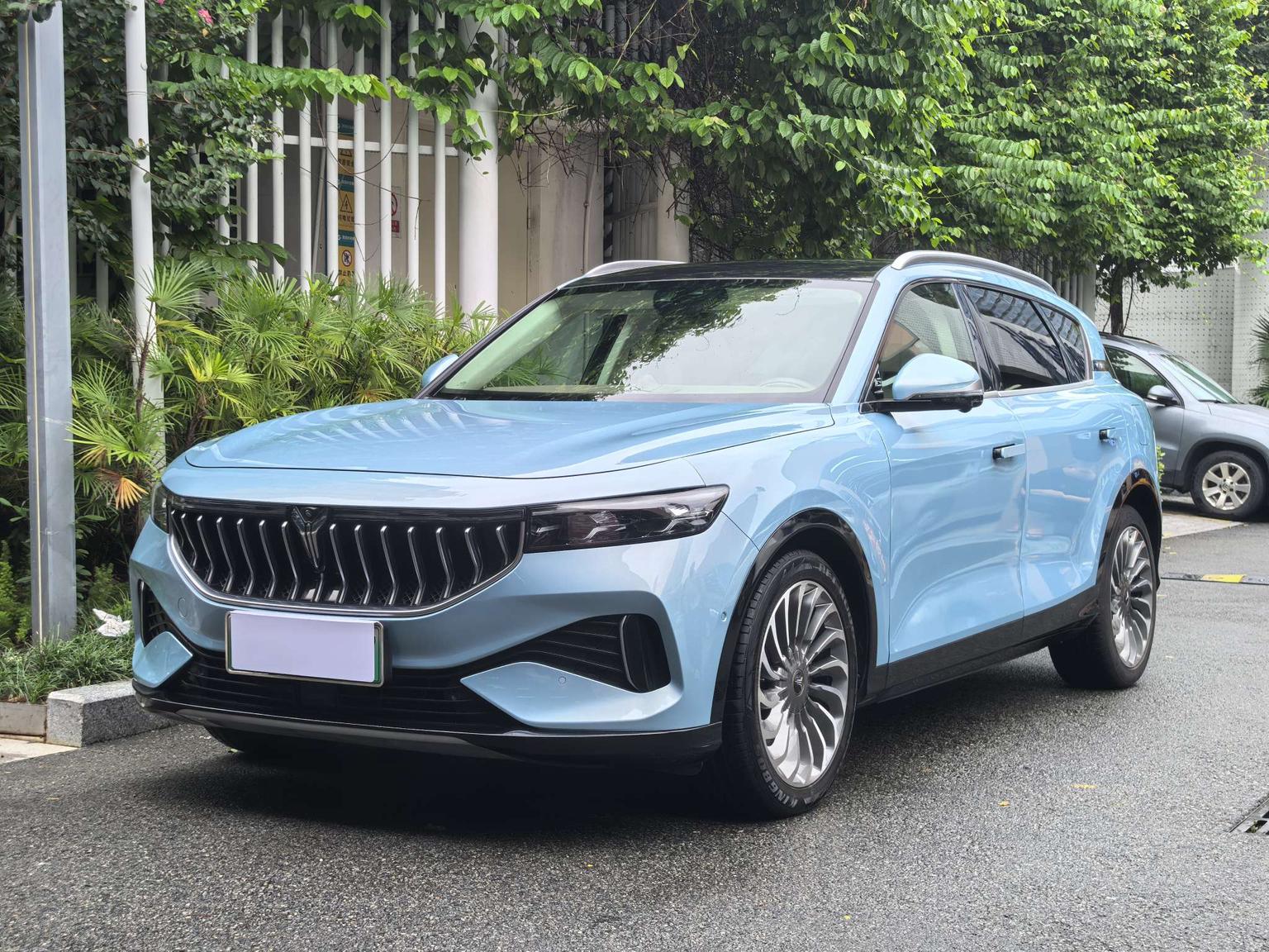 Voyah Free AWD Standard Range EREV 2022